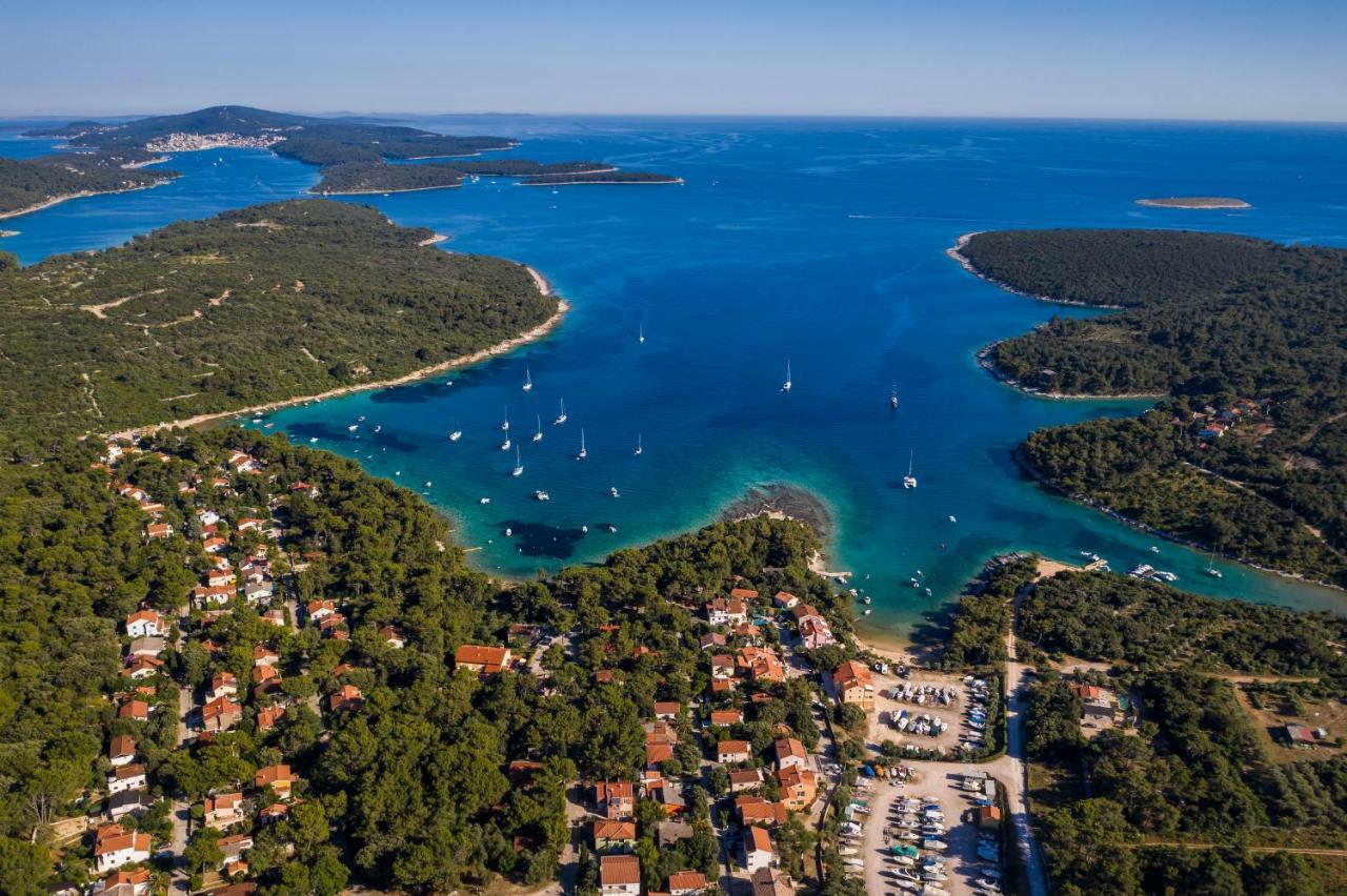 Villa Artaturi Mali Lošinj Eksteriør bilde