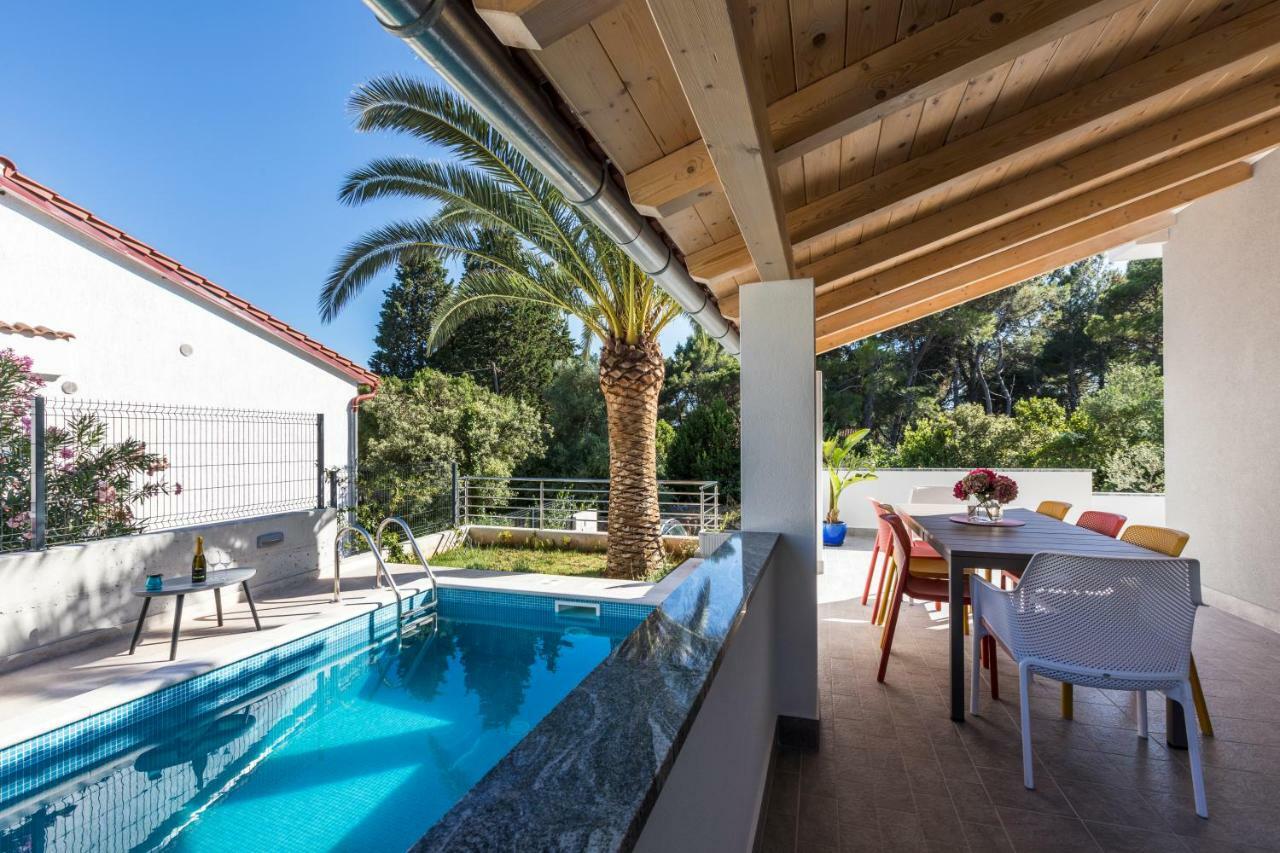 Villa Artaturi Mali Lošinj Eksteriør bilde